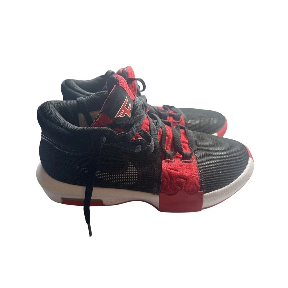 Nike LeBron‎ Witness 8 FaZe Men's Size 9.5 Black Red Basketball Sneakers